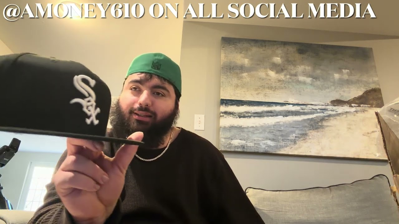 Unboxing a new white Sox fitted hat from fanatics 