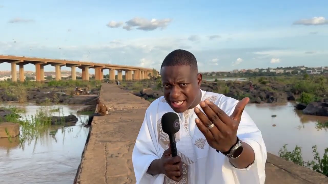 OMTV: Mystère au 3ᵉ pont de Bamako une personne se jette dans le fleuve, son corps reste introuvable