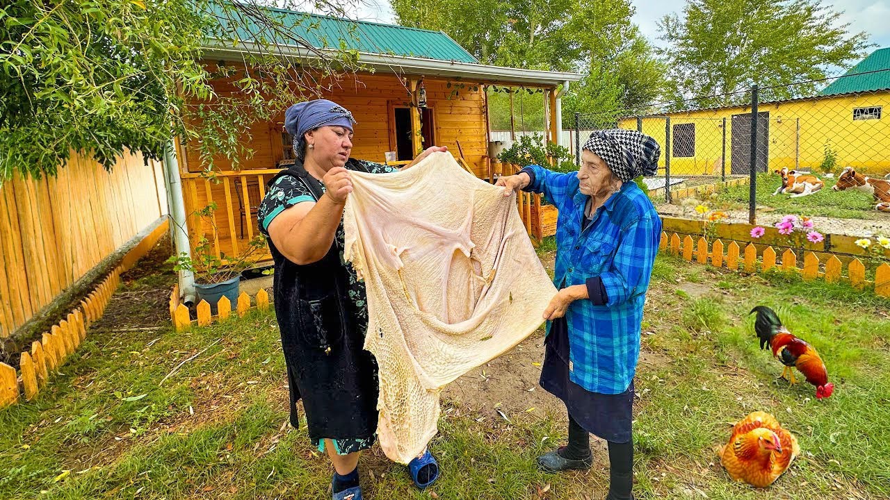 Бабушка приготовила КУТАБ из говяжьего желудка по очень старинному рецепту.