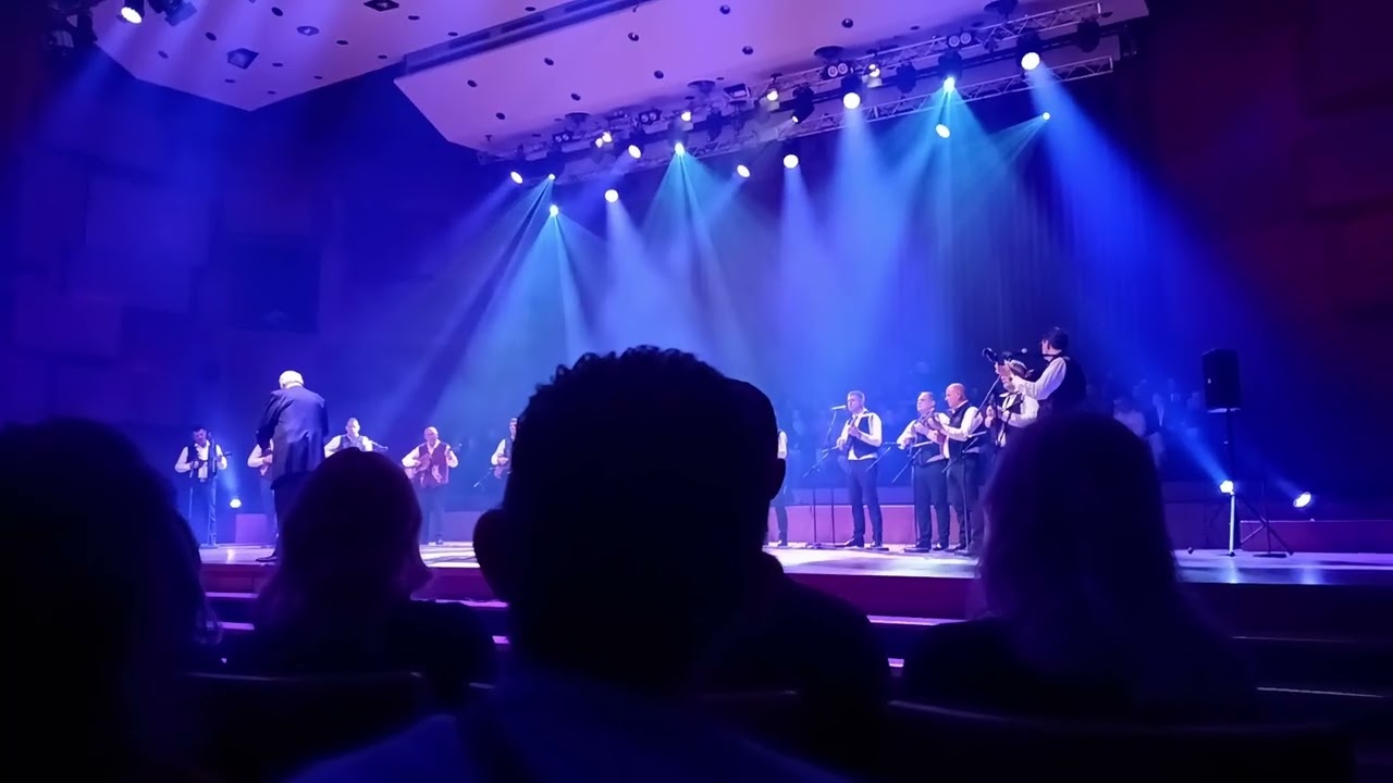 Zvonko Bogdan - Šta li radi moja ljubav / Osam tamburaša s Petrovaradina (Lisinski, 18.12.2025.)