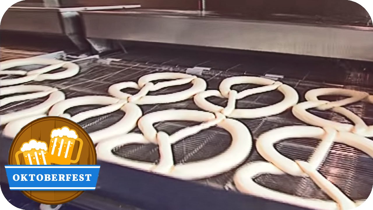 Produktion einer Wiesn Brezn - Oktoberfest 2013