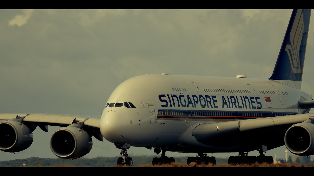 AIRBUS A380  TAXIING AT SYDNEY AIRPORT #1