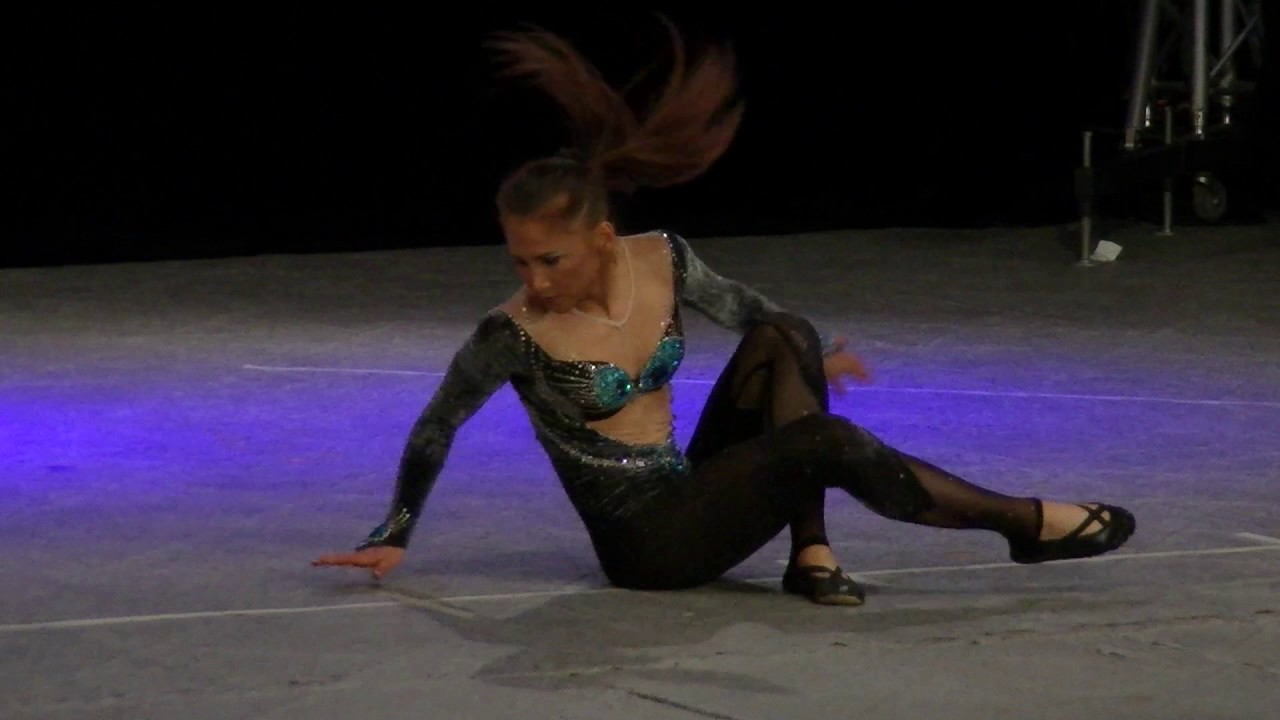 Dominika Multáňová voľná zostava na Mozolani Fitness Cup 2016 (Fitness ženy Open)