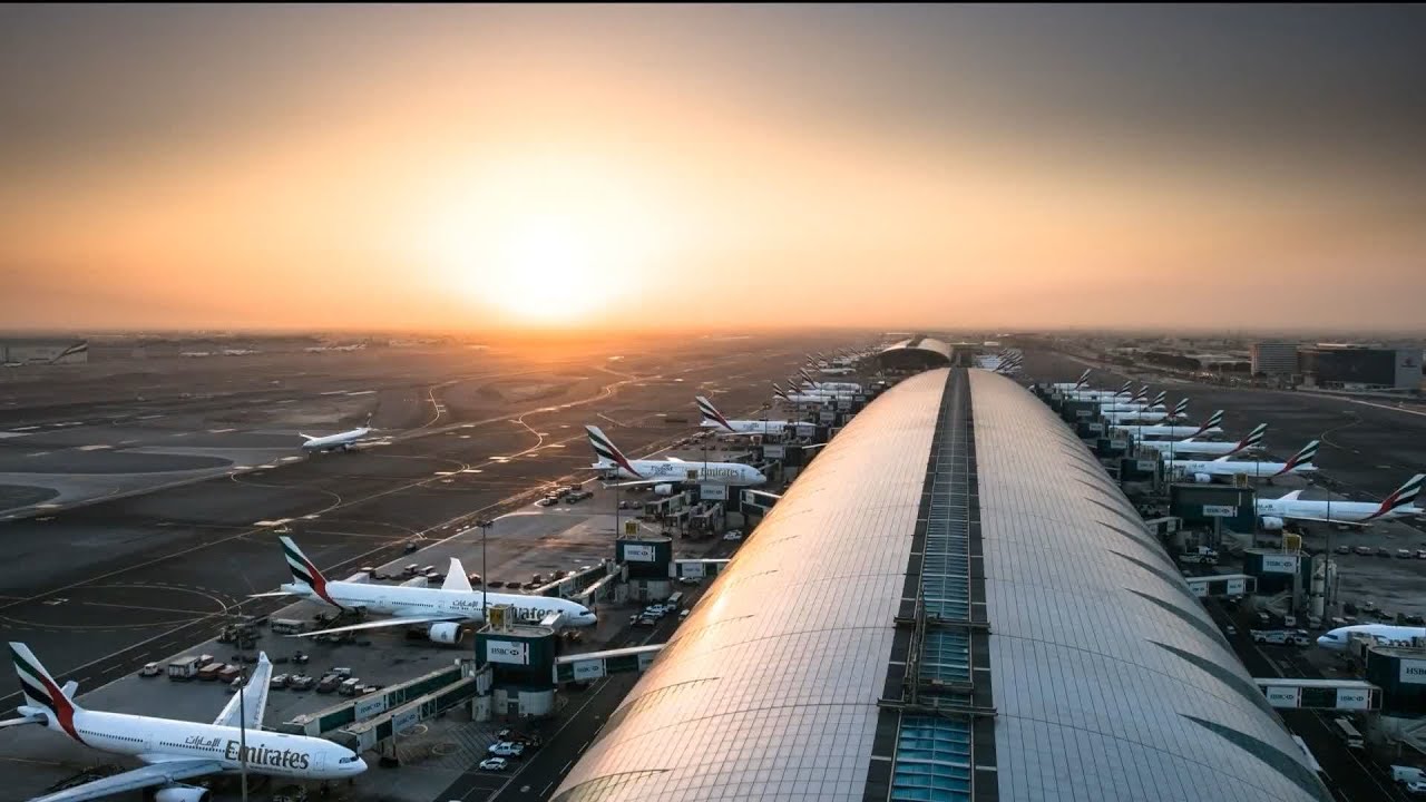مطار دبي .. منصة ترويجية لدبي تدعم الاقتصاد والسياحة والسفر
