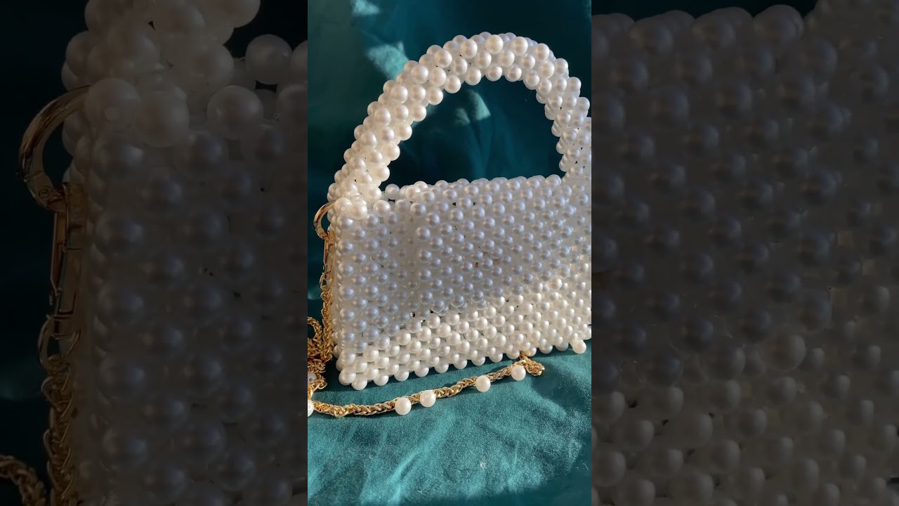 Жемчужная сумочка цена 3500 #сумкаизбусин #бусины #сумка #подарок #bag #handmade #beadedbags
