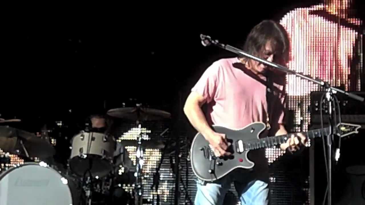 Van Halen - Henson Studios - 02.01.12 - Unchained - HD!