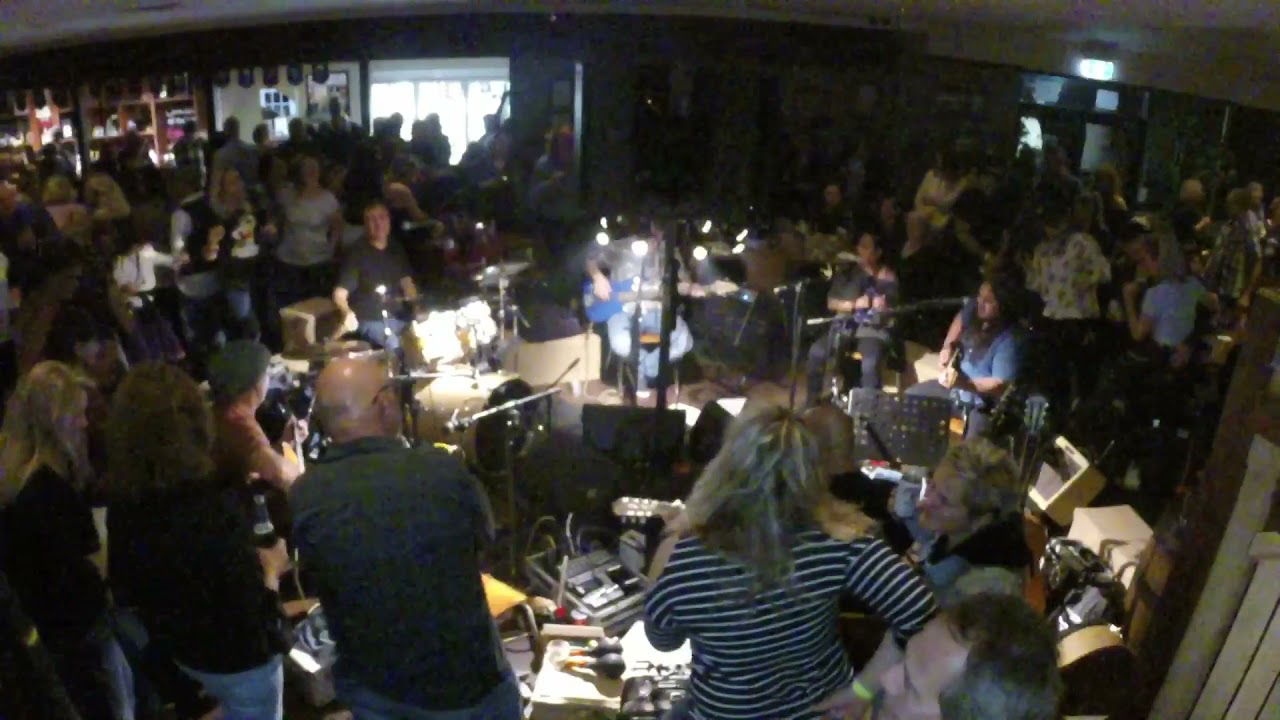 Ring of Fire Ravenswood Hotel &ldquo;John Read&rdquo; La bamba