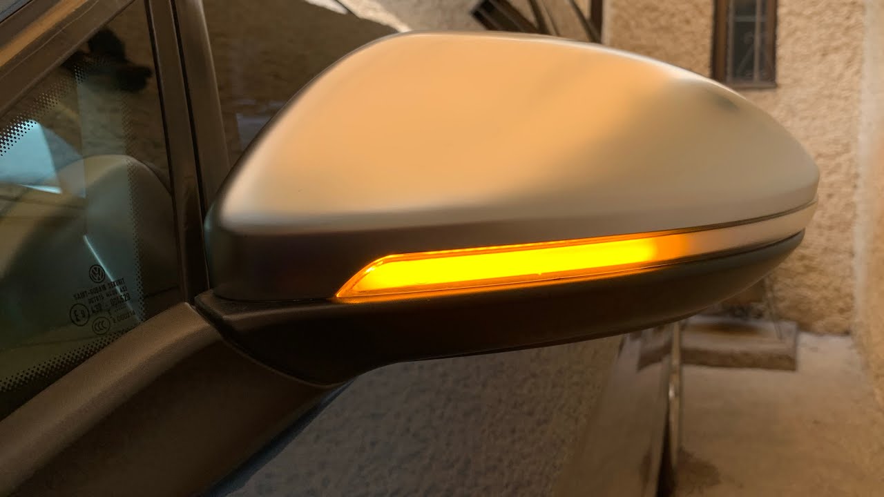 Retrofit Dynamic LED Turn Signals Vw Golf 7 Install / Como Instalar Luz Direccional Dinamica  😍