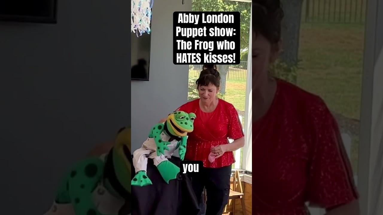 Abby London puppet show, wholesome ventriloquist #libraryshow #preschoolshow