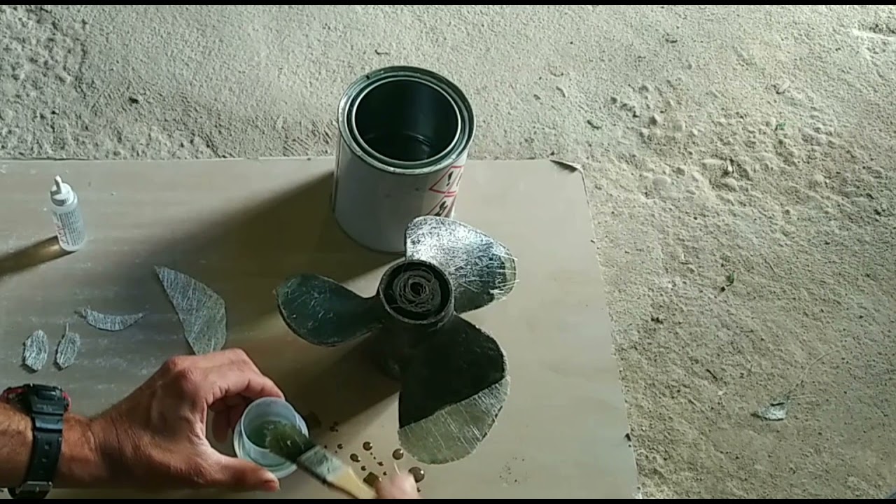 Reparar hélice fueraborda
