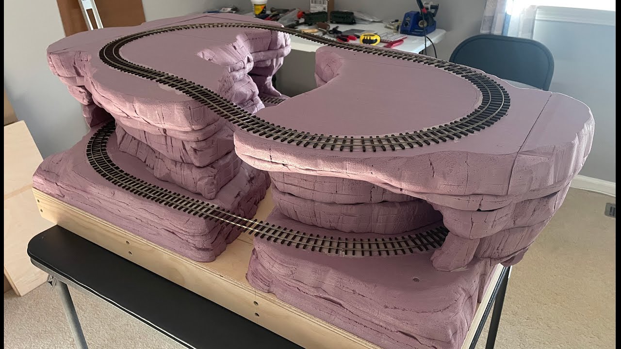 Foam Rock Construction & Track Laying - 