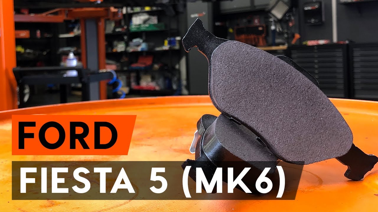 Jak wymienić przednie klocki hamulcowe w FORD FIESTA V JH, JD [PORADNIK AUTODOC]