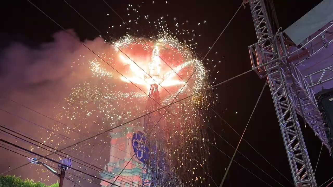 Castillo 12 Fiesta Cupareo 2025