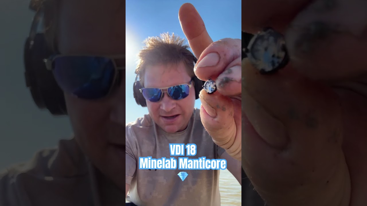 Texas Beach treasure!  💎 Metal detecting freshwater. #metaldetecting #manticore #treasurehunting