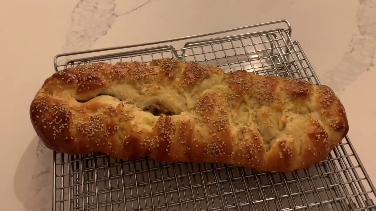 Sweet and Savory Stuffed Brioche | بريوش معمر