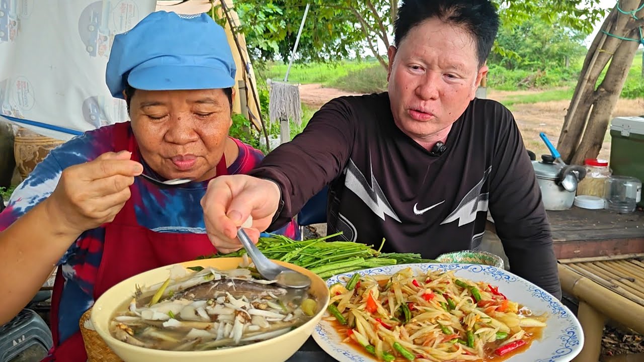 แกงปลาหลดใส่หน่อไม้ดอง30ปีแล้วที่ไม่ได้กินlสไตล์นายฮ้อยเผือก