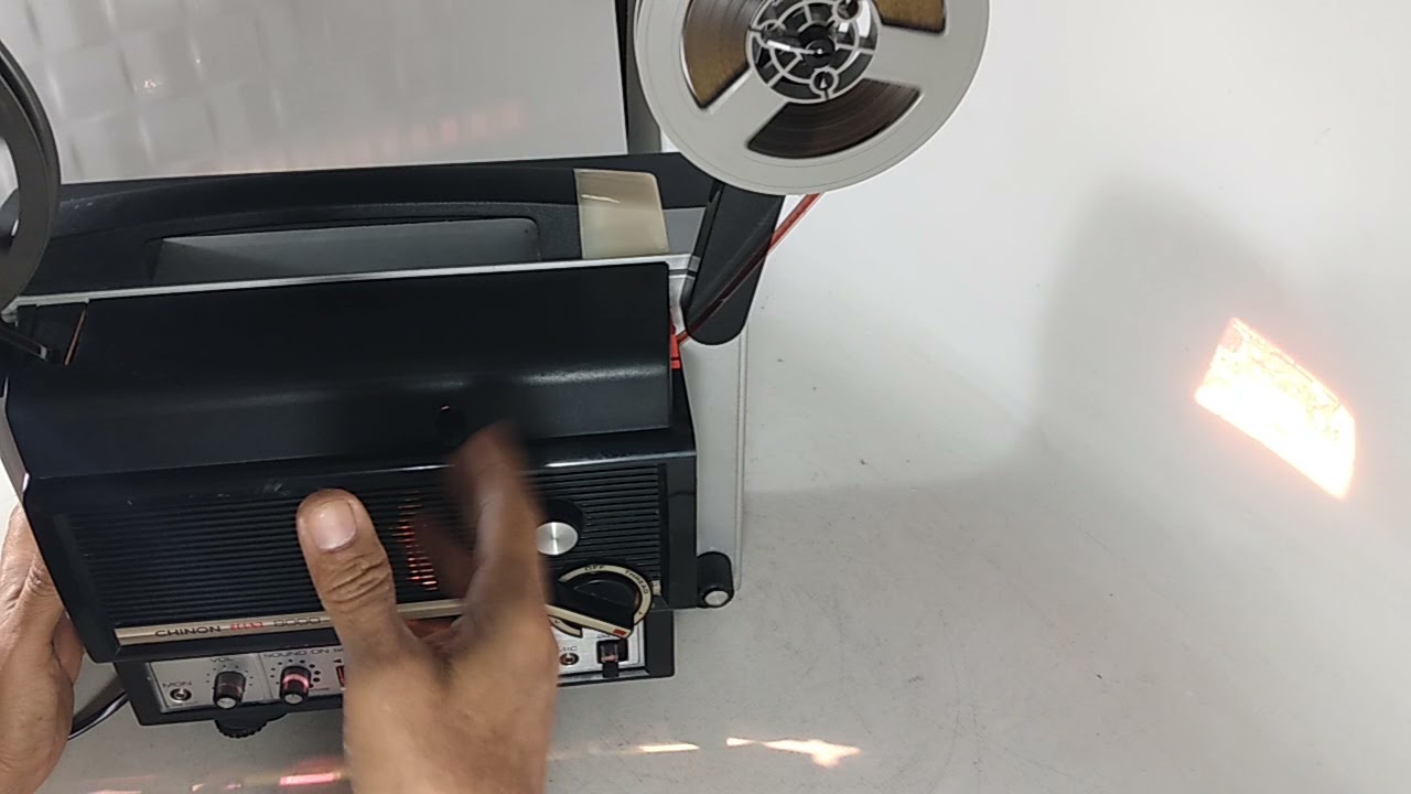 Projetor sonoro super 8 mm Chinon Sound 8000