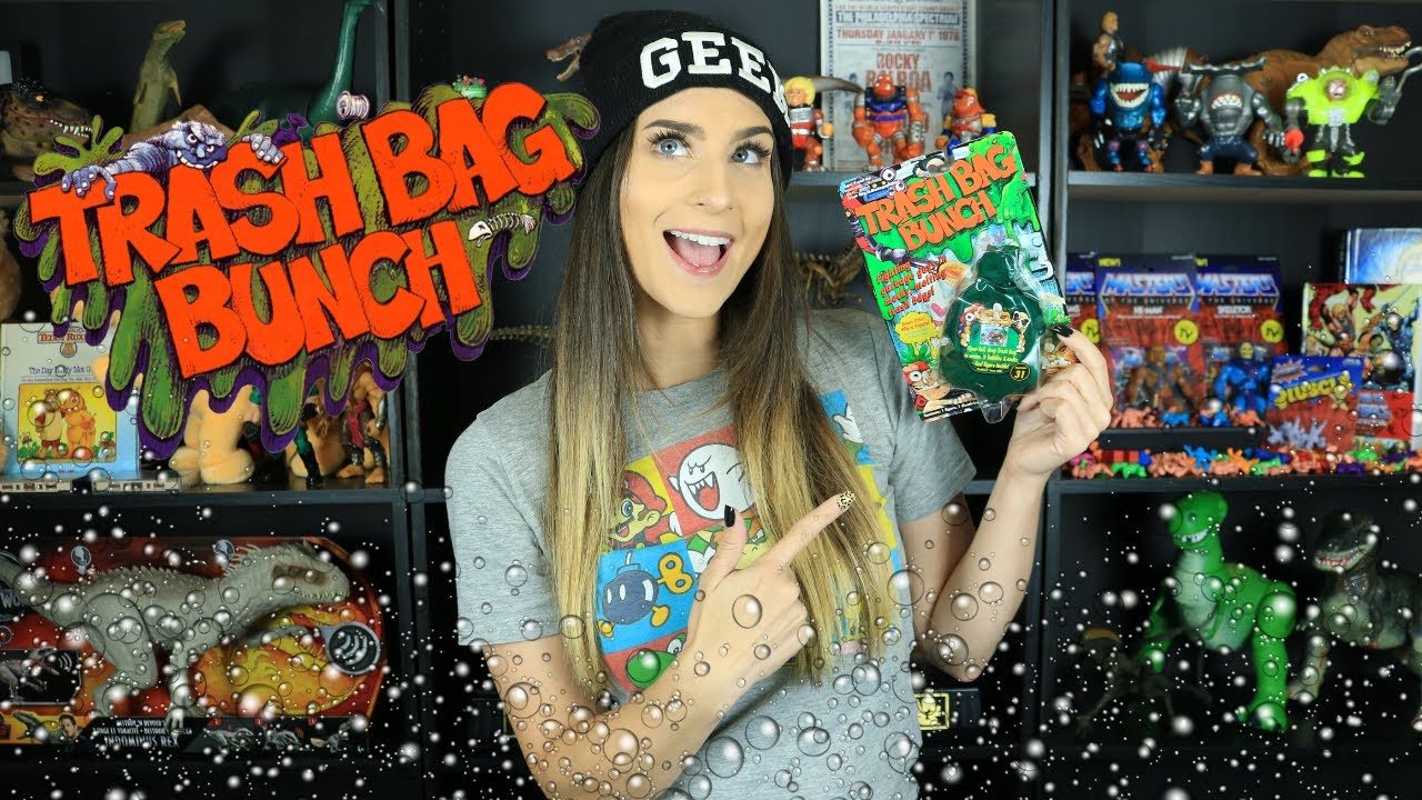 Дрянное видео с Trash Bag Bunch из 90-х... первая в мире игрушка-слепой мешок?
