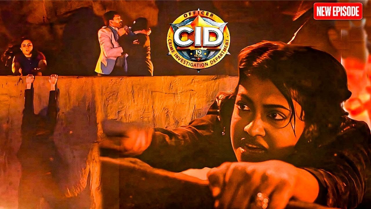 খুনি শ্রেয়াকে ধাক্কা দিয়ে খাদের মধ্যে ফেলল। || CID Bangla || New Episode ||