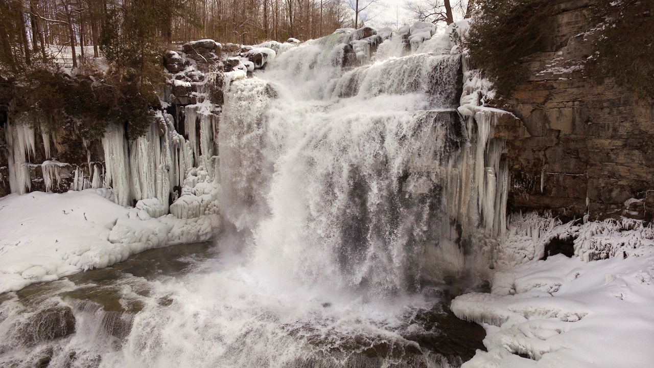 See powerful rush of 167-foot waterfall in dead of winter near Syracuse NY