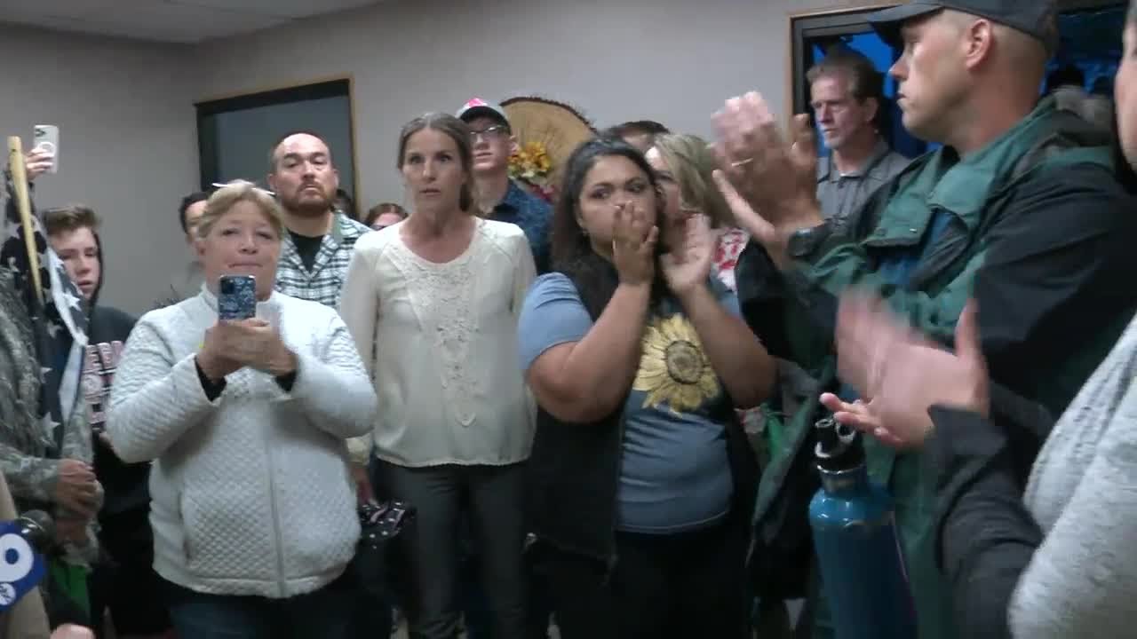 Emotions flare after parents protest for Vail School District to lift mask mandate