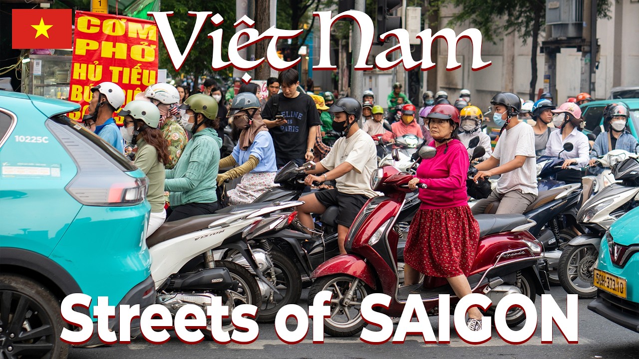 Discovering the Streets of Ho Chi Minh City (Saigon), Vietnam!