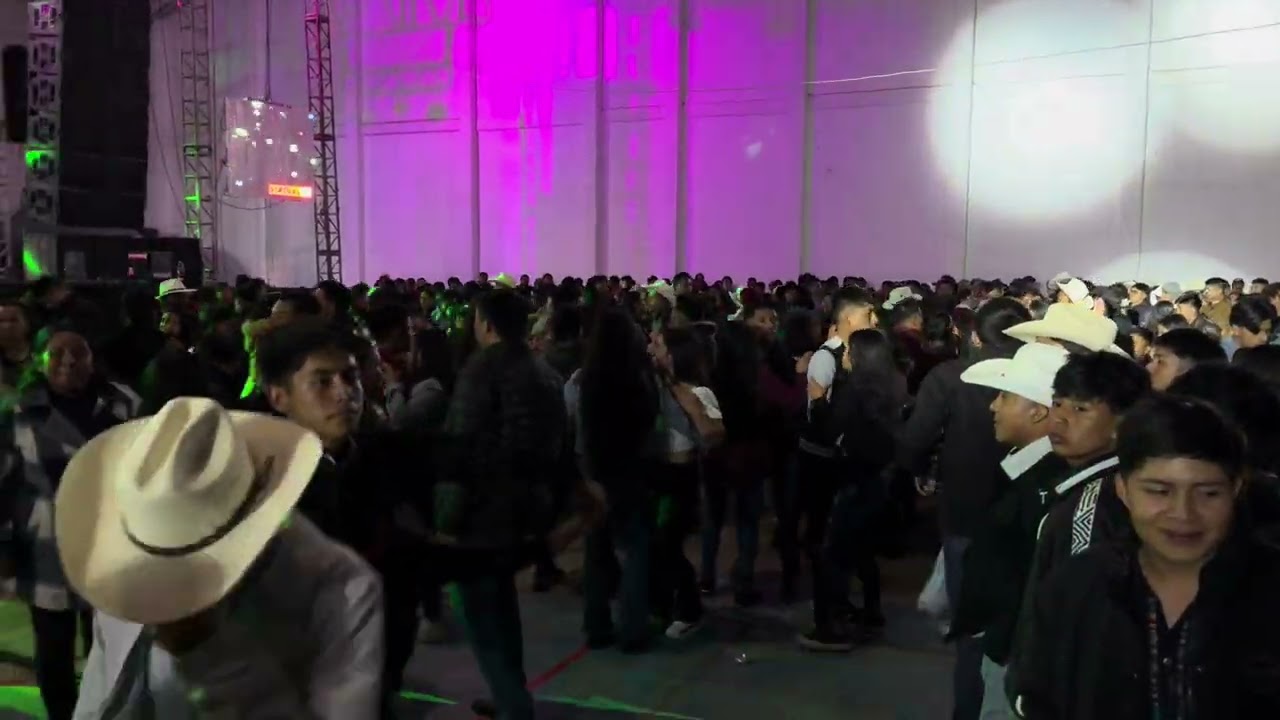 Banda Perversos en Coyomepan Puebla Feria Anual 2024