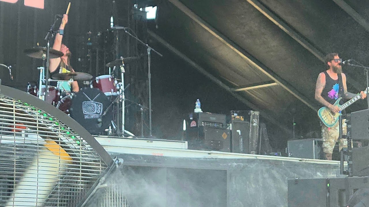 Smile Empty Soul : LIVE -  Full Set HD 5-15-25 - Welcome To Rockville 2025