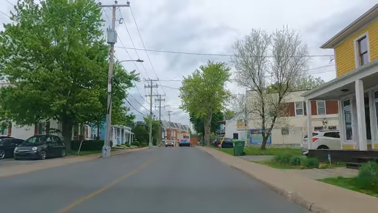 Driving Around Blvd Gouin and Pierrefond of West Island Montreal