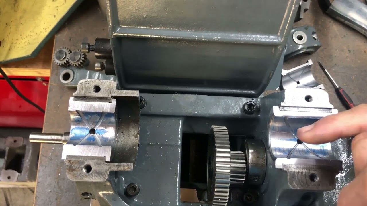 Myford ML7 headstock restoration: bearing scraping, testing and spindle alignment
