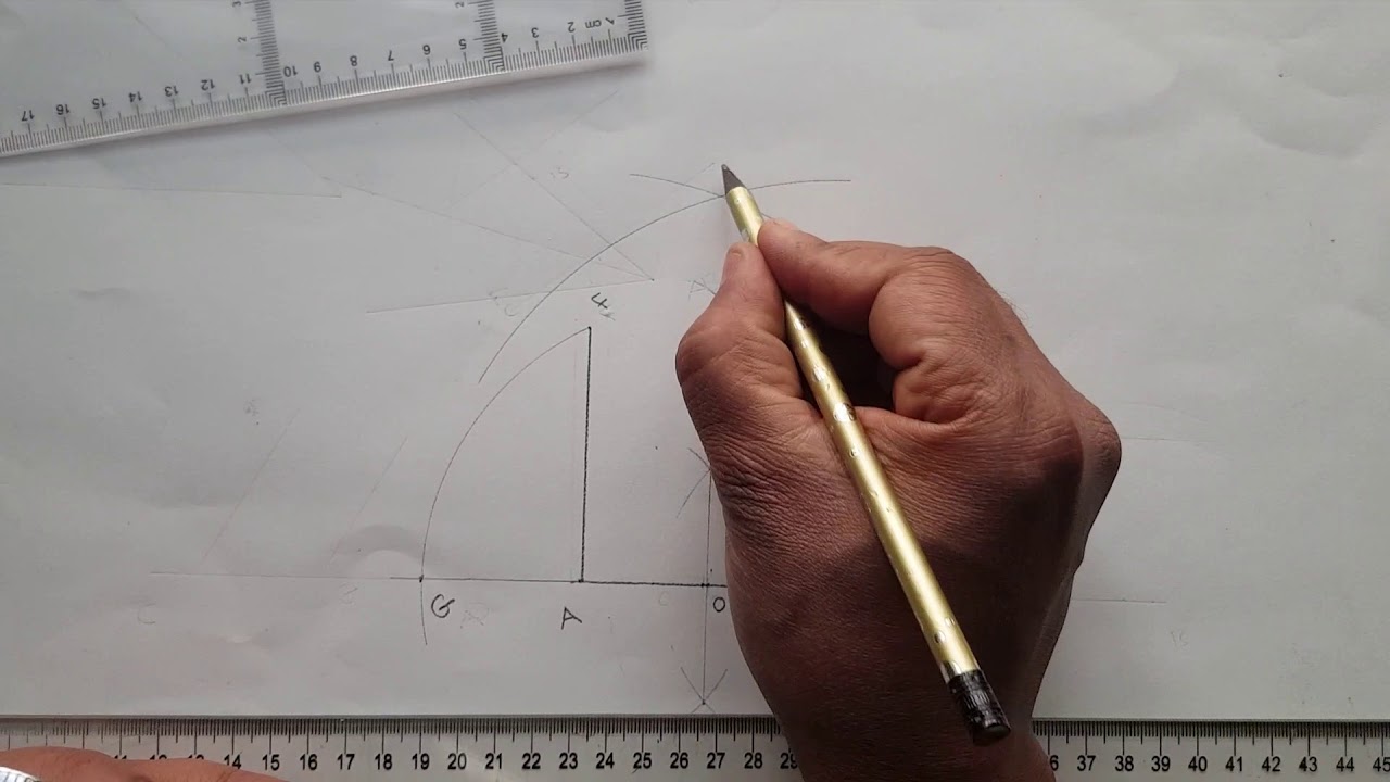 العمليات الهندسية/رسم شكل خماسي معلوم طول الضلع.