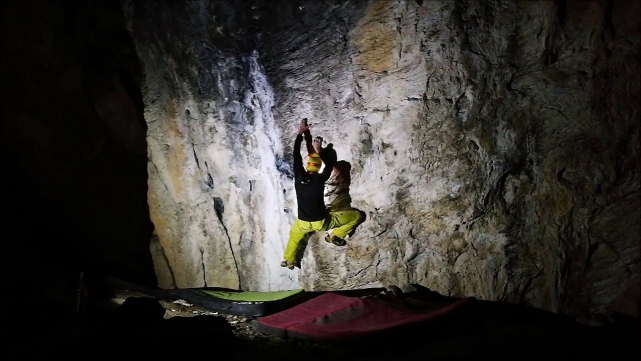 Tantalova muka 7A+/7B (Moravsk&yacute; kras, Hol&scaron;tejn, Lidomorna)