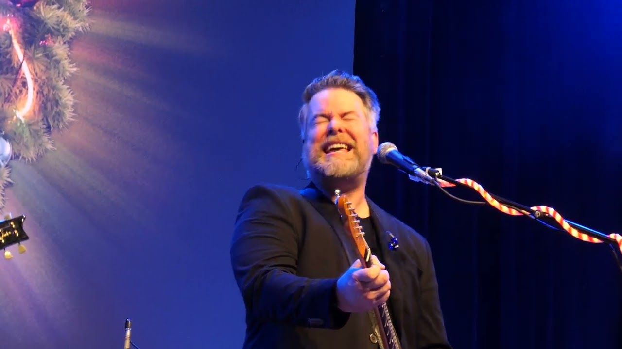 David Cook -    Light On  - Franklin TN 11-22-2024