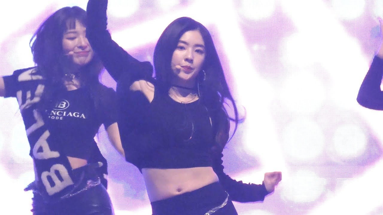 [4K] [180302] 레드벨벳 Red Velvet (아이린) - 피카부 Peek-A-Boo (서울호서전문학교 입학식) 직캠/Fancam by PIERCE