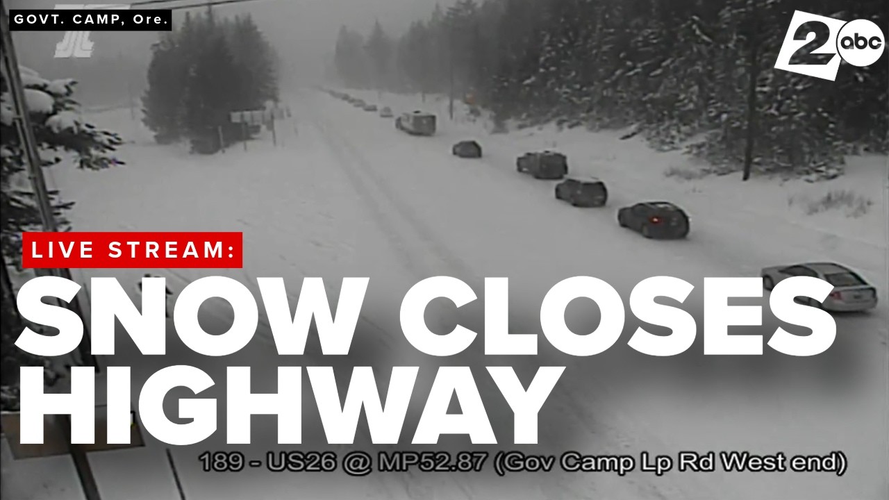 ODOT briefly closing Hwy 26 at Government Camp over snow conditions