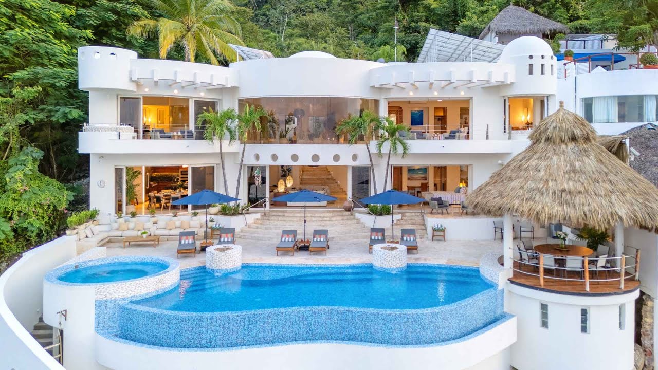 Casa Nahui - Luxury Villa in Puerto Vallarta