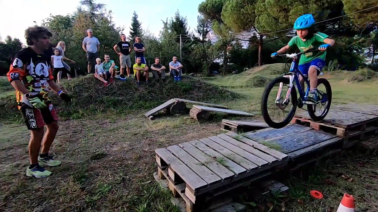 Scuola mtb salti in 2 tempi