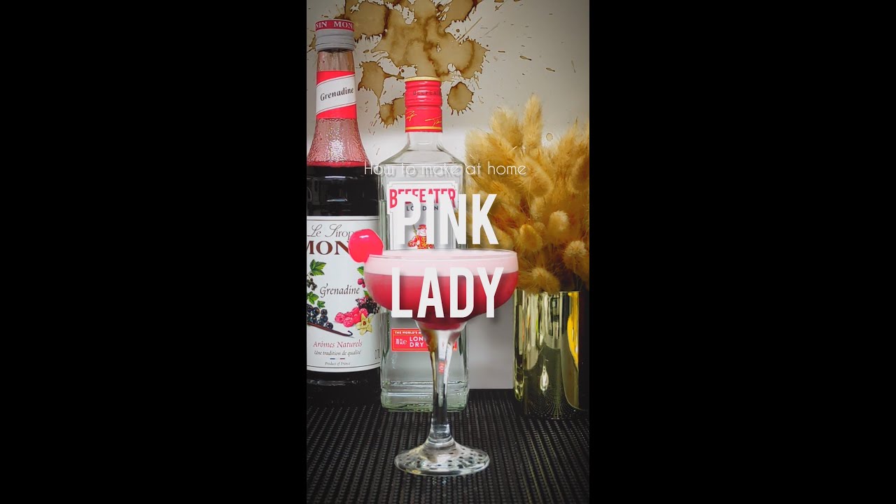 How to make a Pink Lady cocktail at home (recipe)