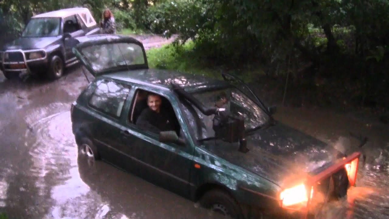 Testing our VW Golf diesel offroad