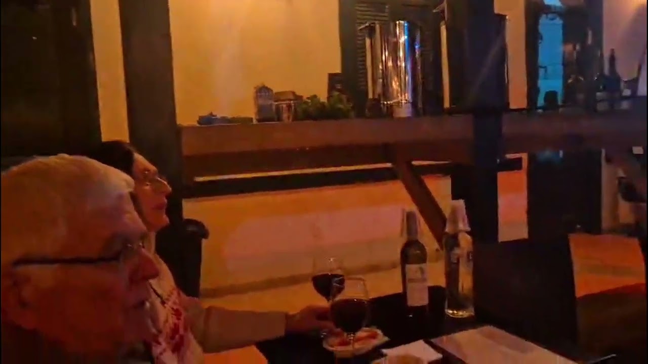שירה בציבור עם קובי פז וחברים