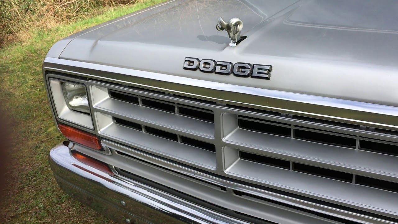 1986 Dodge D150 Longbed Lowered