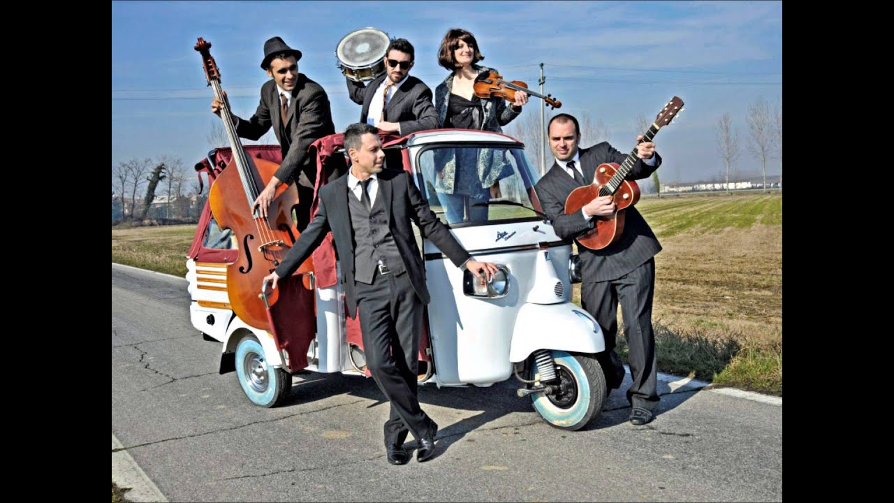Bella Vista - Bésame Mucho - Swing