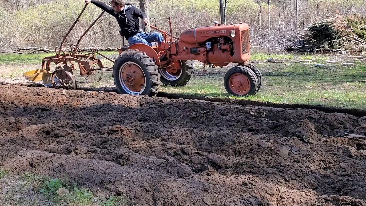 75 Year old Allis Chalmers C Plowing