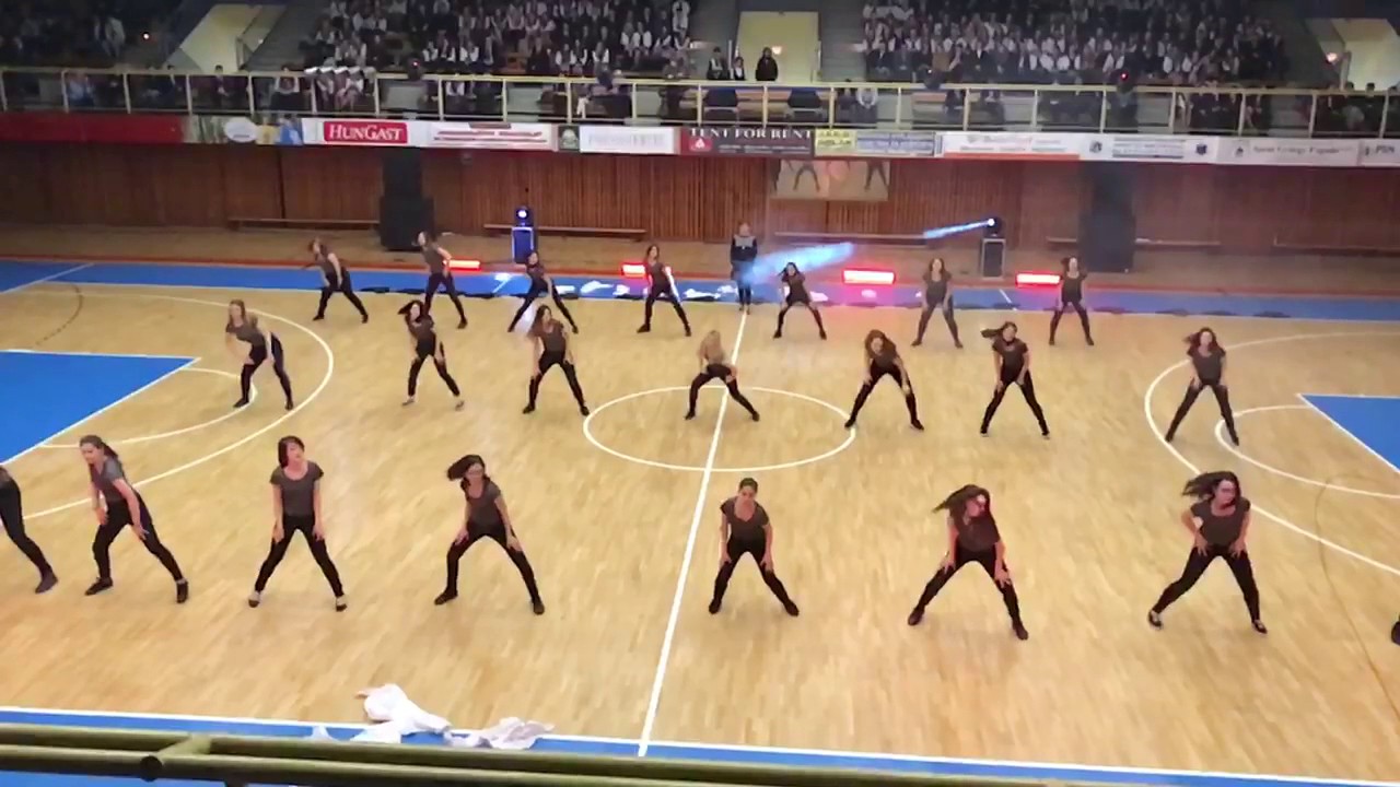 Leőwey Pécs 12.F szalagavató 2017