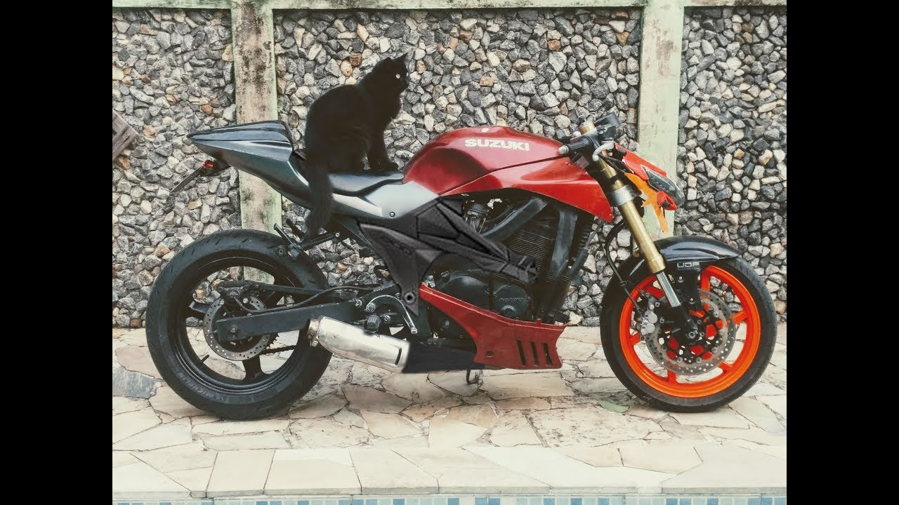 Suzuki Gsx 750F 97 - Customização Street Fighter