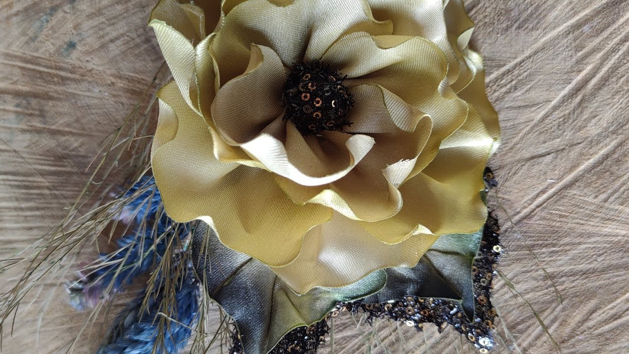 flor pra broche vintage