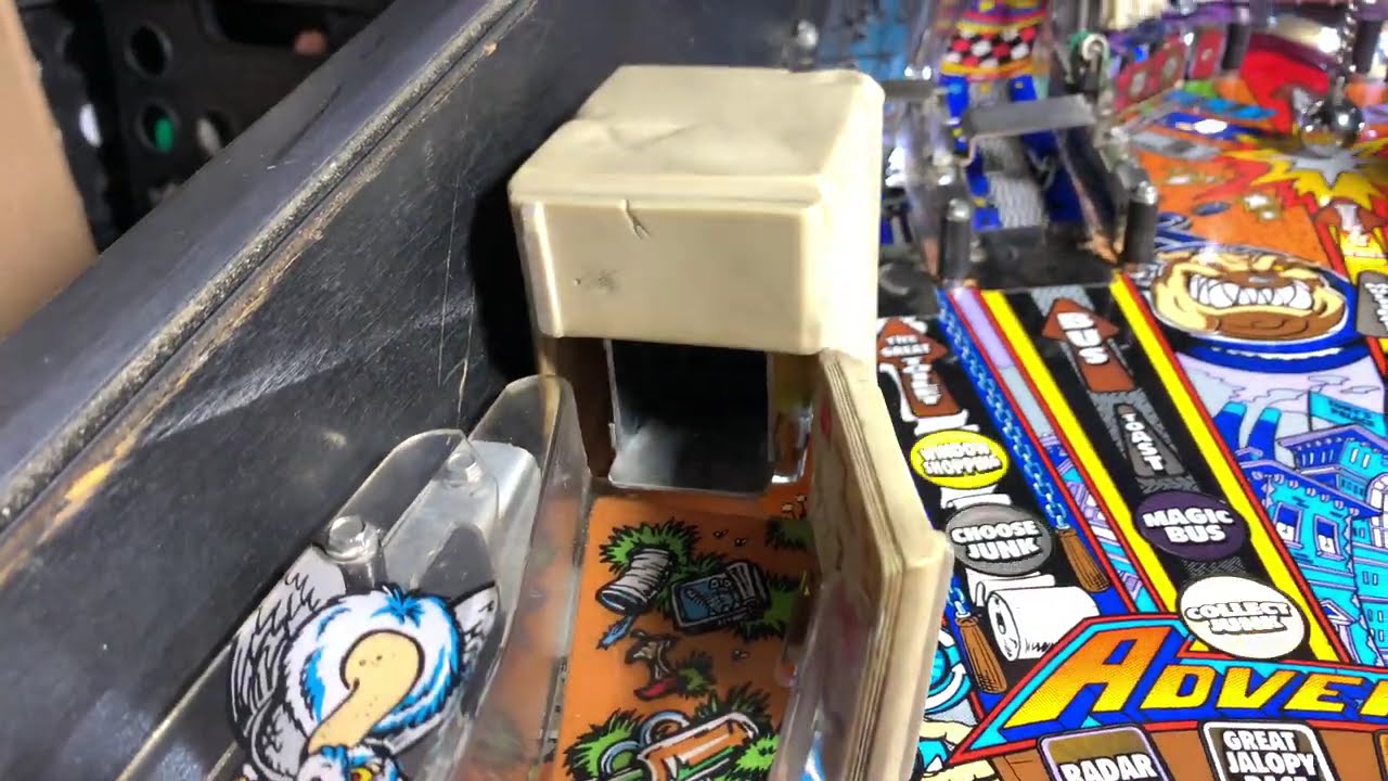 How to Play Junk Yard Pinball