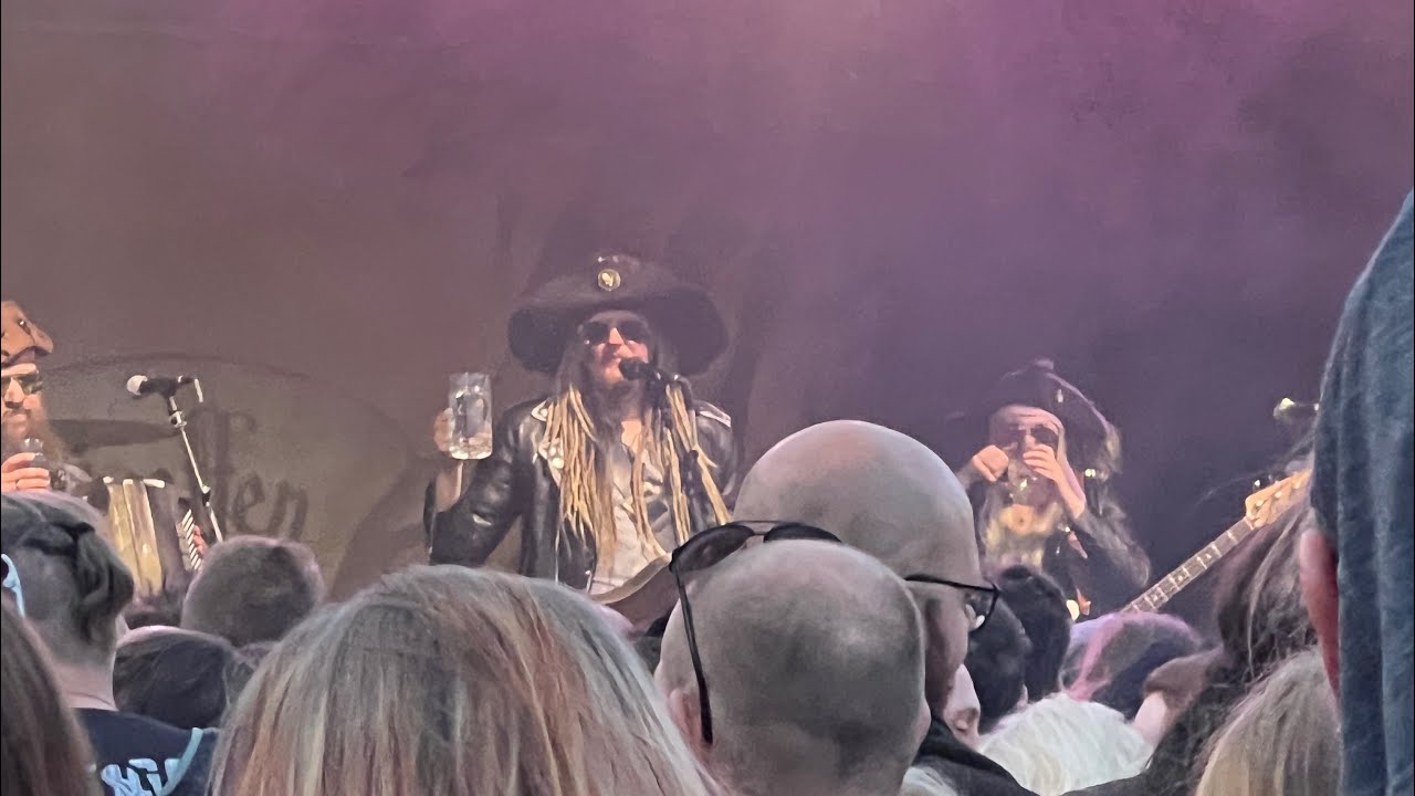 Mr. Hurley und die Pulveraffen - Medley und Blau wie das Meer - Spektakulum Dortmund