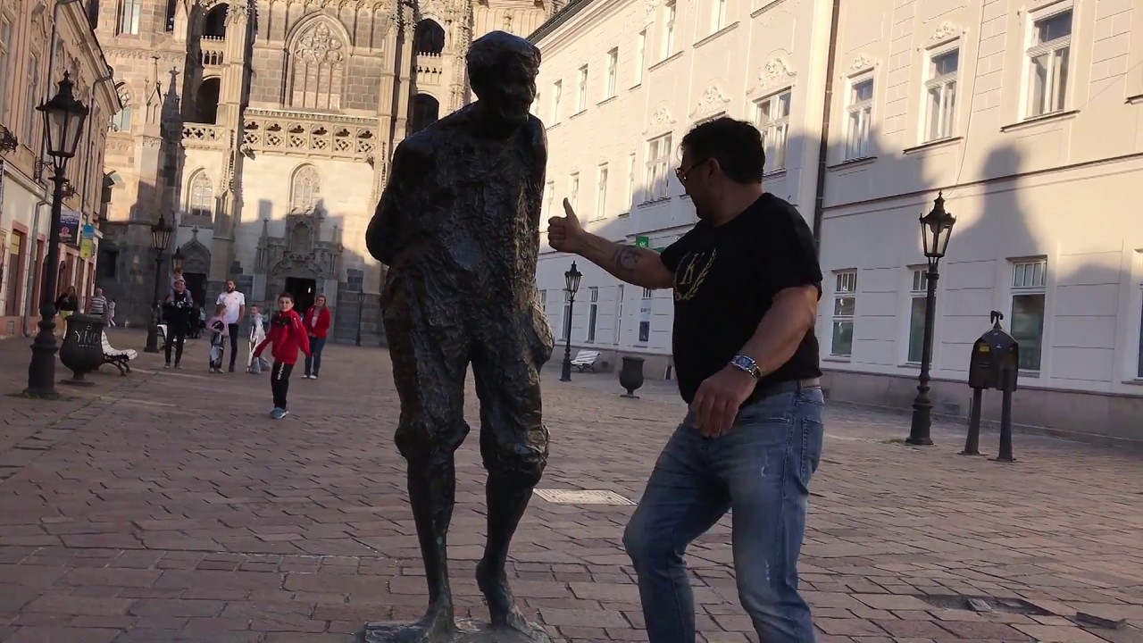 KMEŤOBAND - KEĎ SOM IŠIEL CEZ KOŠICE * TELEVÍZIA SENZI *