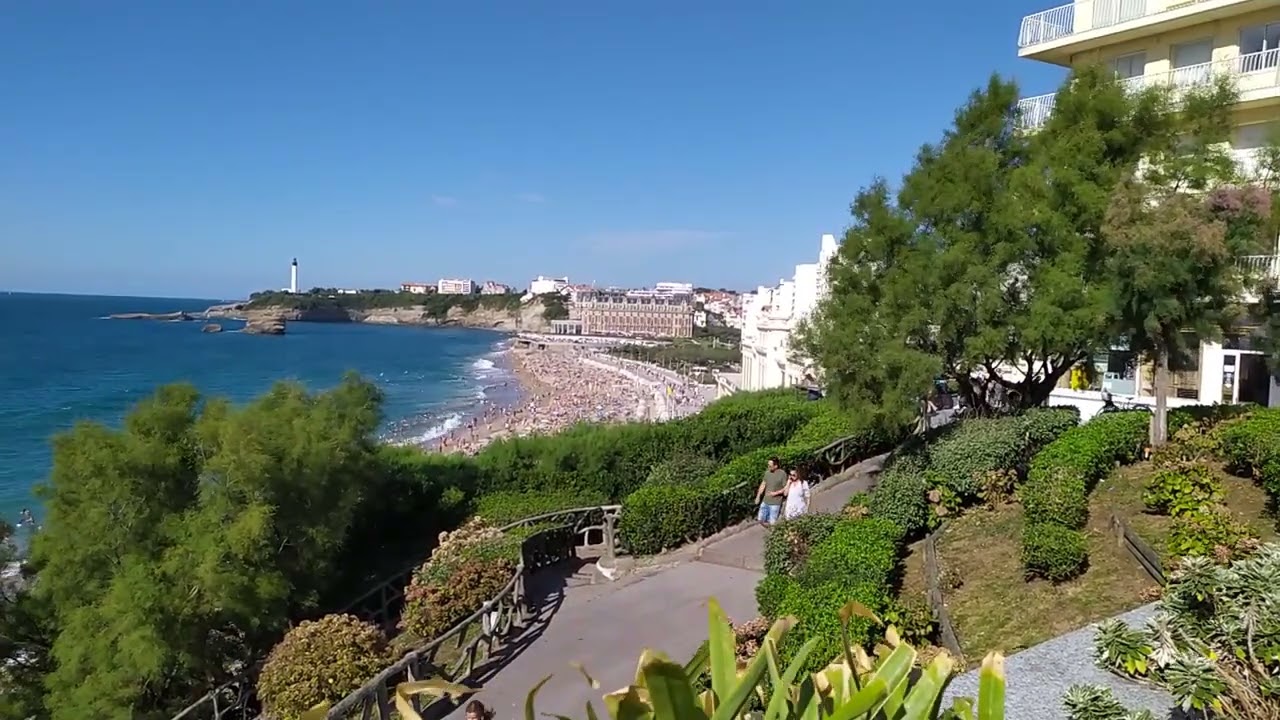 🔴 Live Webcam Biarritz HD | La Grande Plage | Place Bellevue | Pays basque | Côte basque